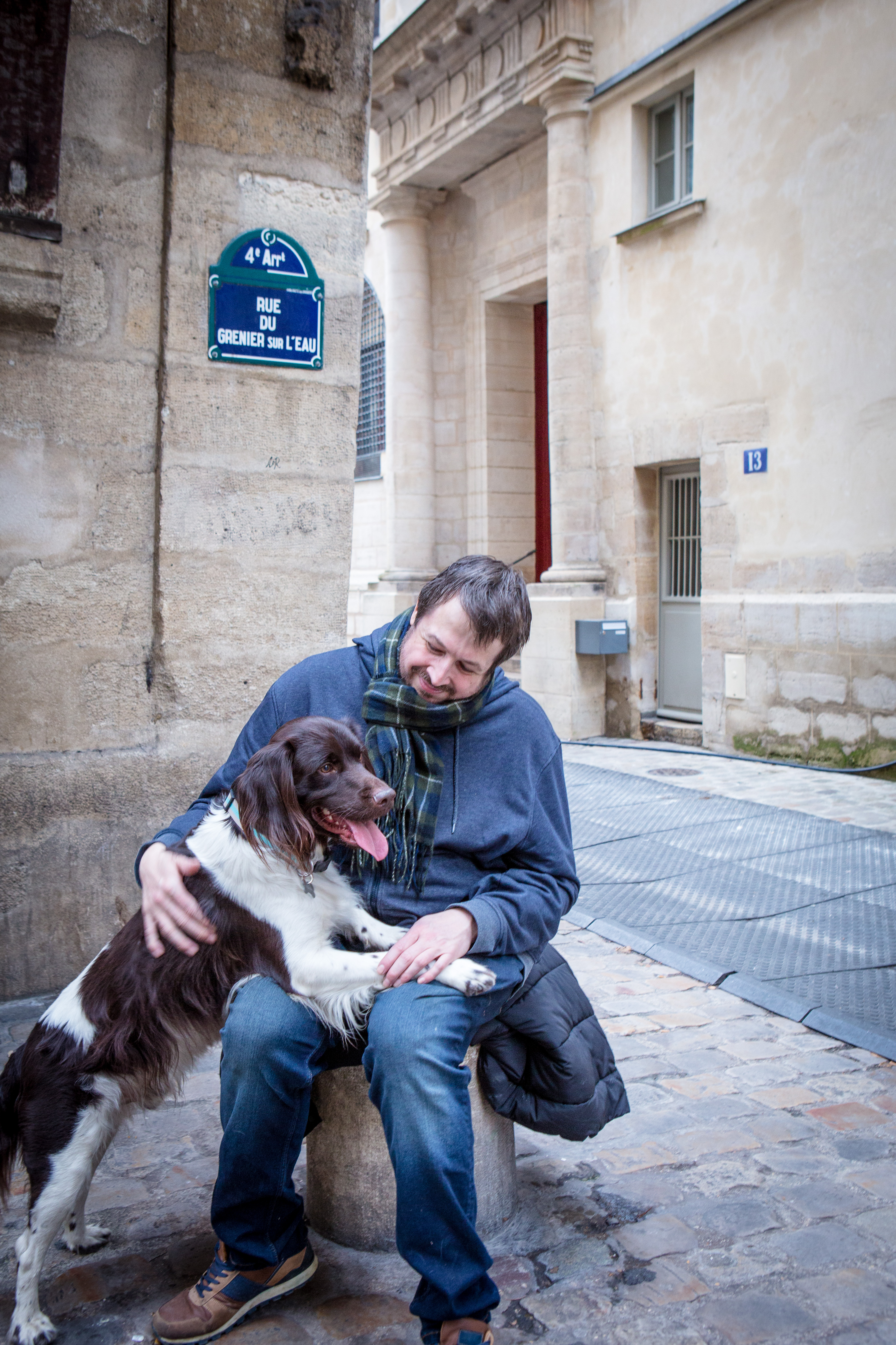Séance photo avec mon chien à Paris, Bourges, en ville