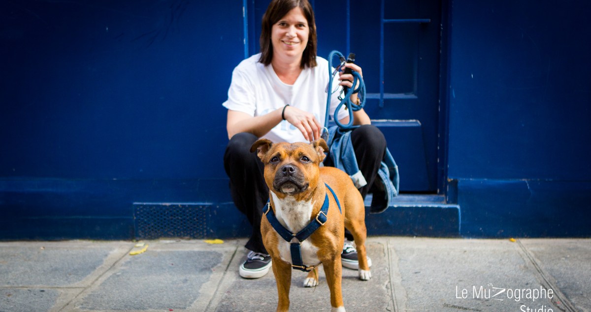Shooting photo cadeau pour chiens parisiens par Le MuZographe