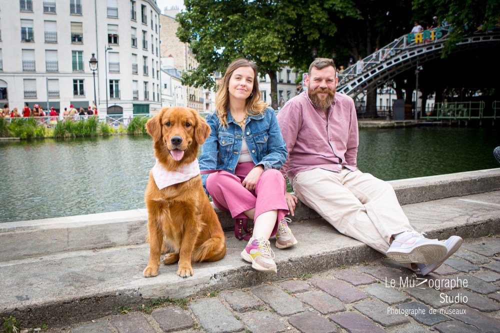 Shooting photo couple et chien Paris Nathalie Tiennot photographe professionnelle