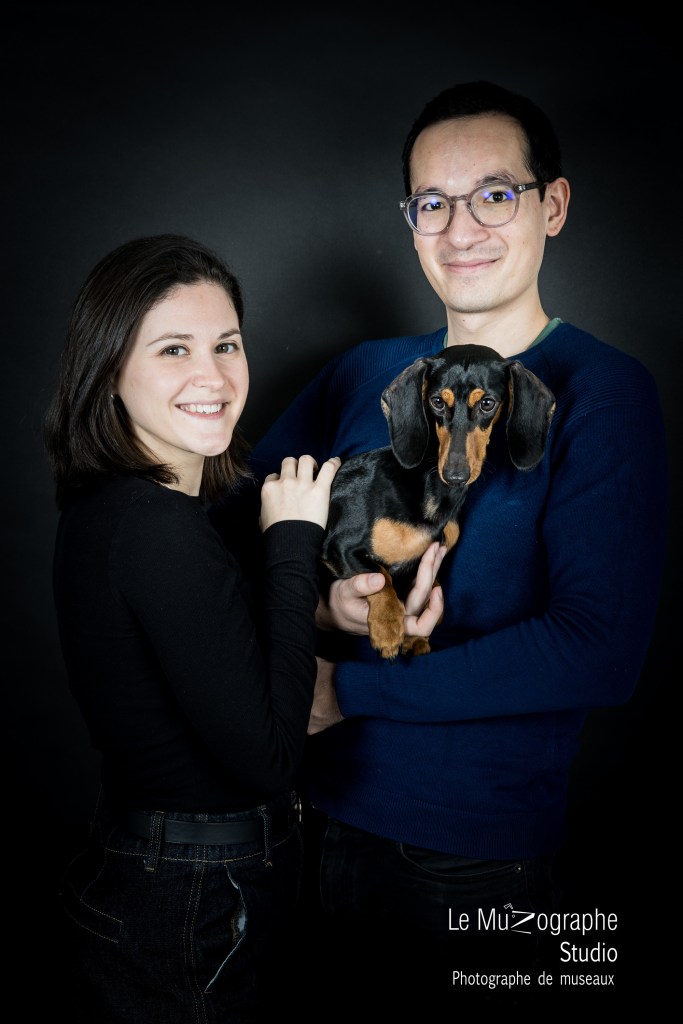 Studio canin pour chiens et humains par photographe professionnelle spécialisée chiens et chats
